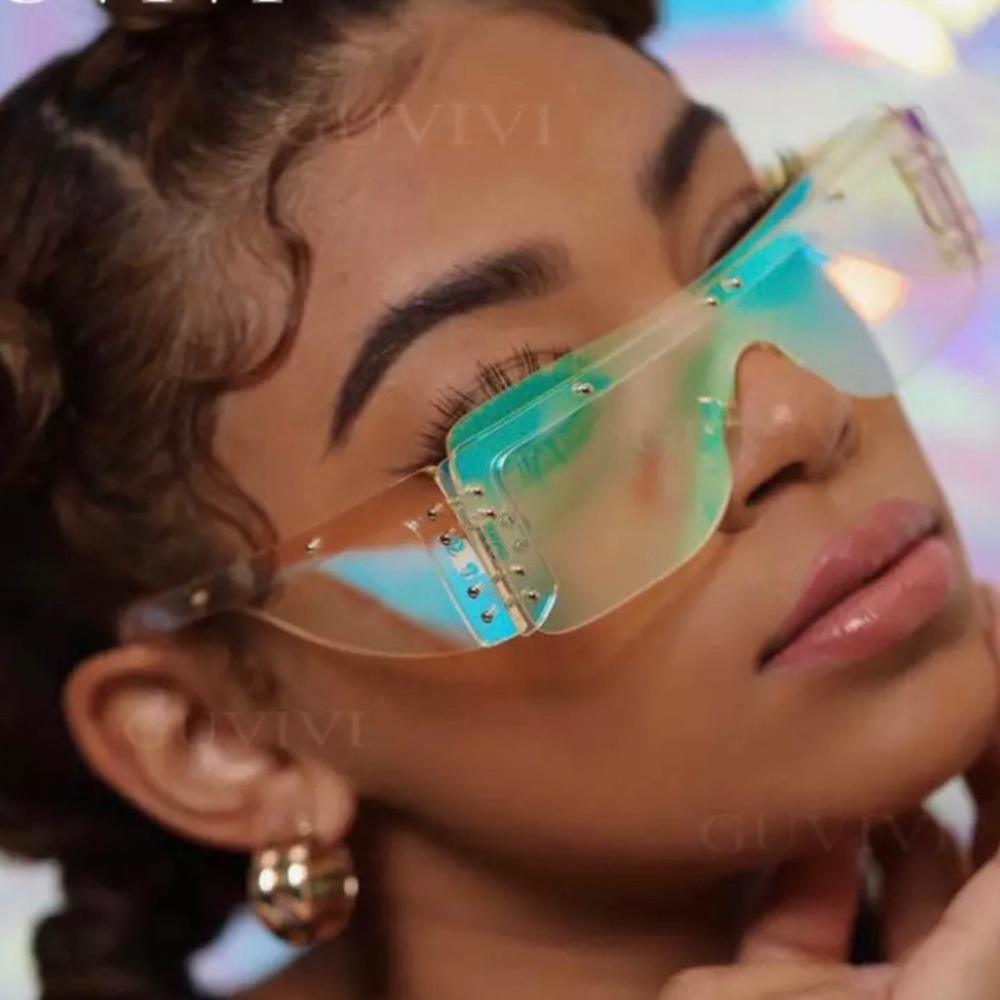 Iridescent Fashion Sunglasses